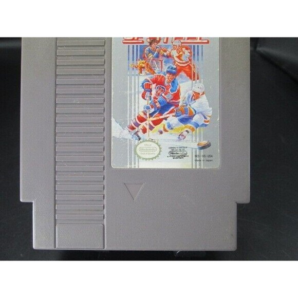 Blades of Steel (Nintendo Entertainment System,‎ 1988) GAME ONLY - Picture 3 of 5